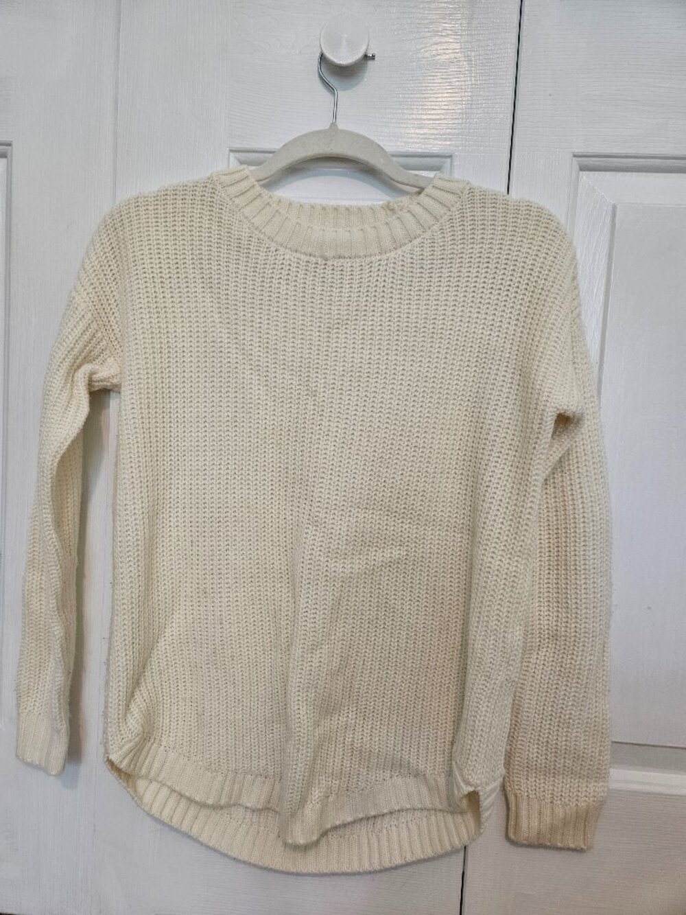 Cream Ivory Chunky Knit Sweater Ribbed Texture Rounded Hem Soft